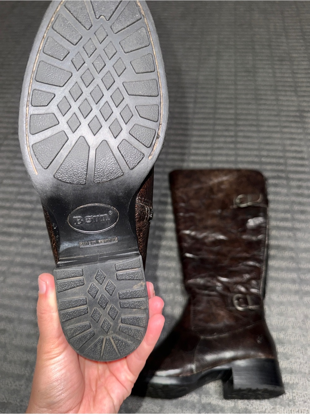 Born Brown leather boots